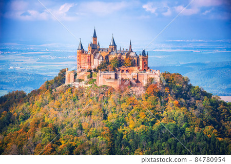 Hohenzollern Castle in the Swabian Alps, Germany 84780954