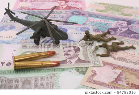 Currency From Iraq with Bullets and Plastic Soldiers 84782016