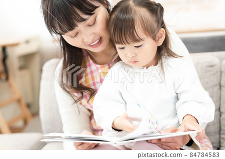 Let's read a picture book 84784583