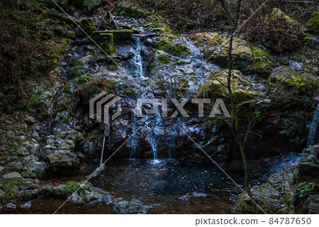 東京谷、北明川、水源 84787650