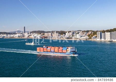 關門海峽巨型油輪的景色 Waburi停車場的景色 84789486