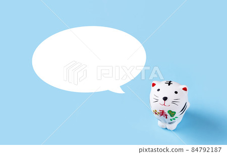 Japanese New Year's material. Zodiac tiger and speech bubble. New Year's announcements, New Year's cards, information, bulletin boards, etc. Japanese New Year's material. Zodiac tiger and speech bubble. New Year's announcements, New Year's cards, information, bulletin boards, etc. 84792187