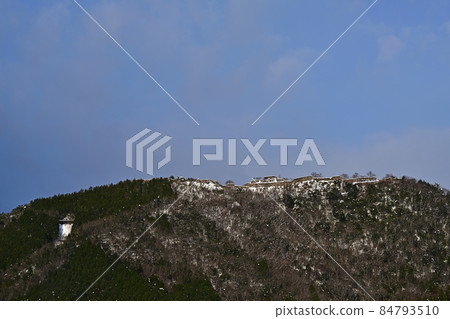 Takeda Castle in winter Takeda Castle in winter 84793510