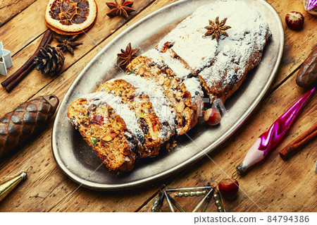 Christmas stollen and tree decorations Christmas stollen and tree decorations 84794386