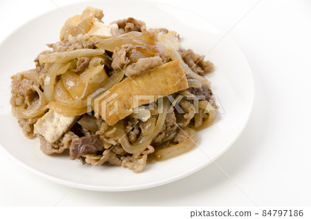 炒牛肉玫瑰和炸豆腐 84797186
