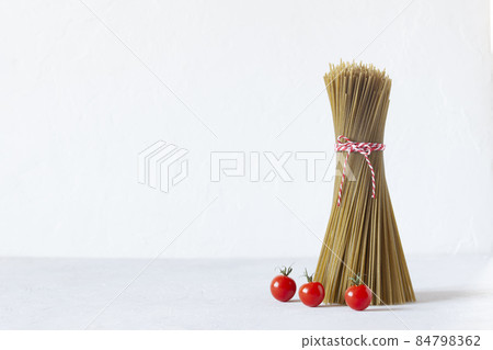 New Year tree made of spaghetti gluten free 84798362