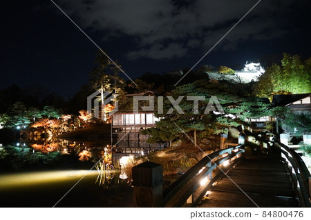 Genkyuen Garden, a national special historic site, Rinikekaku, a national treasure castle tower, autumn leaves Genkyuen Garden, a national special historic site, Rinikekaku, a national treasure castle tower, autumn leaves 84800476