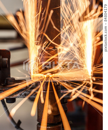 Spot welding Industrial automotive 84804179