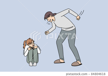 Furious mother shout at scared little daughter  84804618