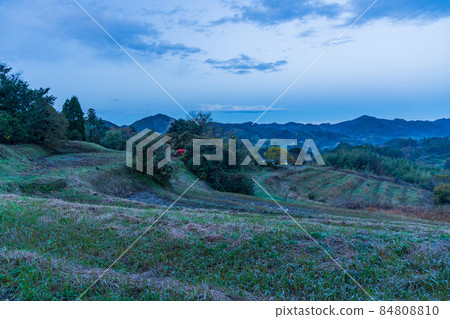 [Chiba Prefecture] Autumn Oyama Senmaida, after harvesting rice, dawn 84808810