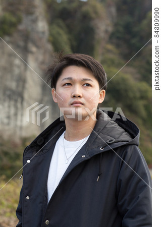 20多歲的男性肖像 20多歲的男性肖像 84809990