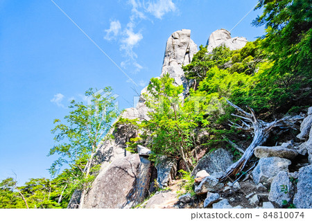 攀登水垣山：大文件岩石 84810074