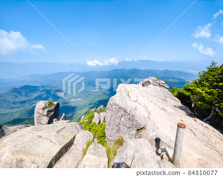 水垣山頂風景:八岳方向 水垣山頂風景:八岳方向 84810077
