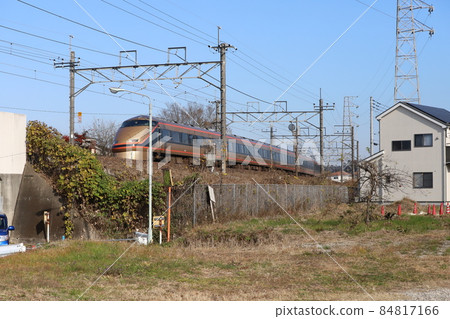 Tobu Railway Limited Express Spacia running near Hasuda City, Saitama Prefecture, Japan Tobu Railway Limited Express Spacia running near Hasuda City, Saitama Prefecture, Japan 84817166