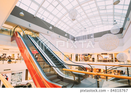 Escalator In Modern Shopping Mall Shopping Centre 84818767