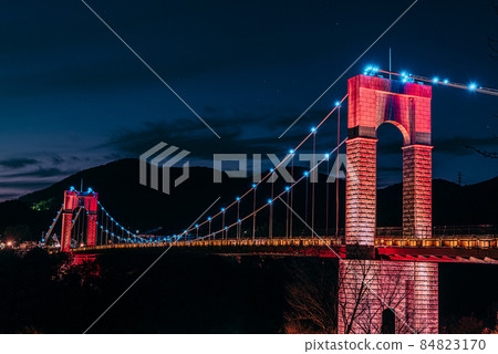 Hadano Tokawa Park Wind Suspension Bridge Illuminated Hadano Tokawa Park Wind Suspension Bridge Illuminated 84823170