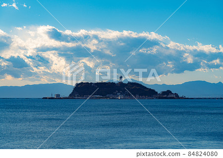 江之島希望來自七里濱 84824080