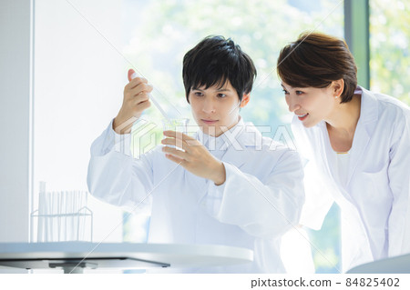 研究員拍攝合作:LINK FOREST 研究員拍攝合作:LINK FOREST 84825402