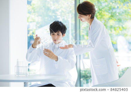 Researcher shooting cooperation: LINK FOREST Researcher shooting cooperation: LINK FOREST 84825403