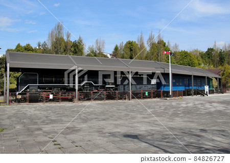 Sanda City Park with locomotive-Hajikami Ike Park-SL D51 84826727