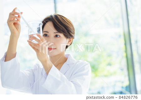 Researcher shooting cooperation: LINK FOREST 84826776