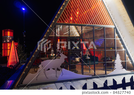 Thessaloniki, Greece Illuminated Christmas decoration at Aristotelous square. 84827740