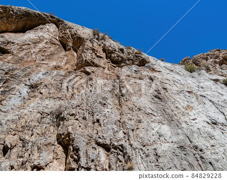 Sunny view of the landscape in Red Rock Canyon 84829228