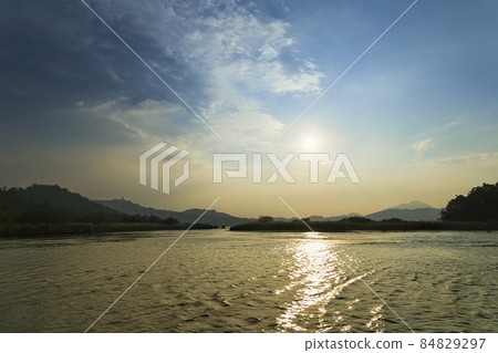 台灣【日月潭】傍晚/日月潭，南投，台灣 84829297