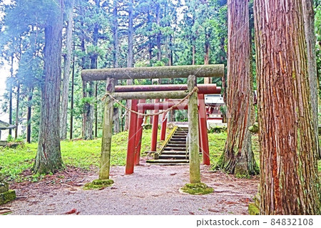 大分若宮神社 84832108