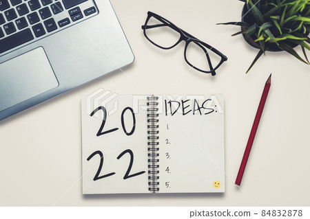2022 Happy New Year Resolution Goal List and Plans Setting 84832878