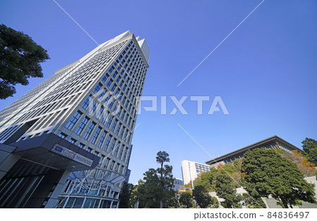 日本東京城市景觀俯瞰山王公園塔和永田町溜池山王站（門口） 84836497