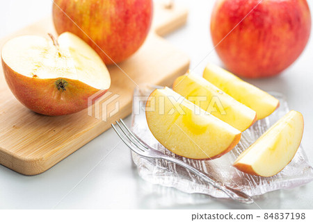 With honey! Very sweet apple 84837198