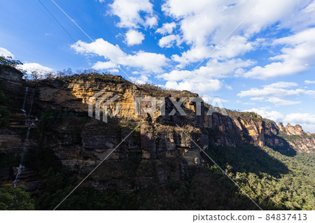 Katoomba Falls in Blue Mountains National Park, New South Wales, Australia 84837413