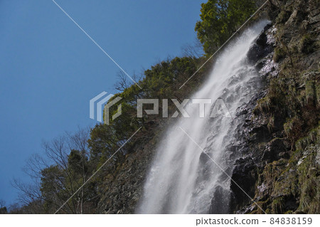 《兵庫縣》國定公園、天斬溪谷風光【3月】 84838159
