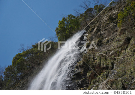《兵庫縣》國定公園、天斬溪谷風光【3月】 84838161