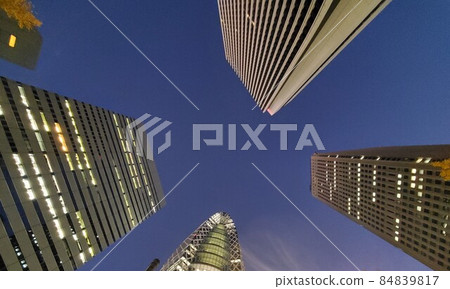 Subcenter looking up Subcenter looking up 84839817