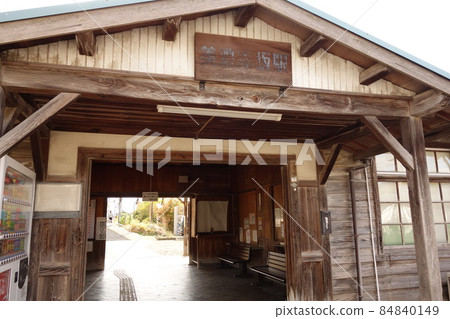 JR中央美濃赤坂站大樓 84840149