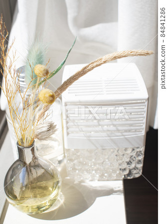 Dried flowers and accessories that create a relaxing space Dried flowers and accessories that create a relaxing space 84841286