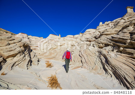 Hike in Utah 84848118