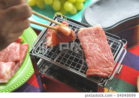 燒烤配沙朗牛排 燒烤配沙朗牛排 84848699