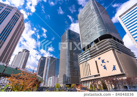 《Osaka Prefecture》 Osaka downtown / business district 84848836