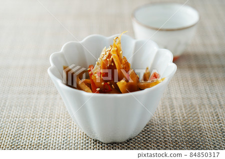 Kibo burdock and sake Kibo burdock and sake 84850317