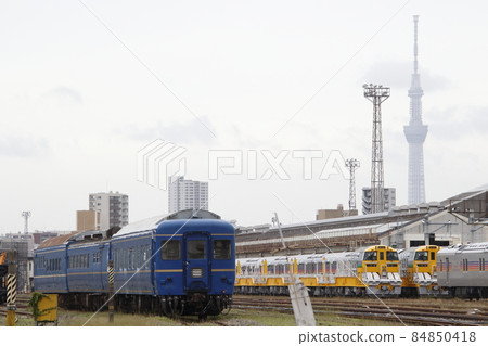 Blue Train Passenger Car (2021) detained in Oku Rolling Stock Center Blue Train Passenger Car (2021) detained in Oku Rolling Stock Center 84850418