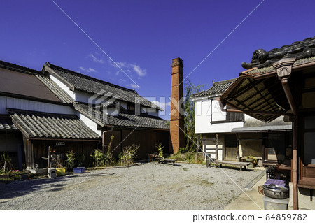 香川縣東香川市比克田三洲出津大廈 84859782