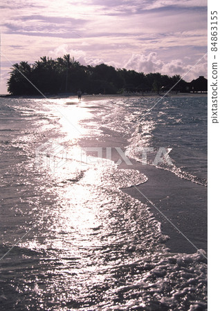 Maldives Ranveli Evening view of the sandbar Maldives Ranveli Evening view of the sandbar 84863155
