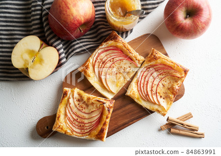 Apple pie baked crispy Apple pie baked crispy 84863991