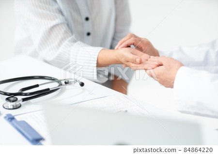 Medical image pulse palpation Medical image pulse palpation 84864220