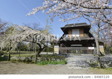 Spring Wataruen Garden, Bokakaku, Shimogyo-ku, Kyoto 84865120