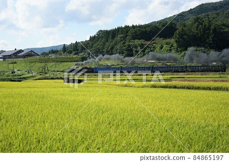 SL Ginga on the JR Kamaishi Line 84865197