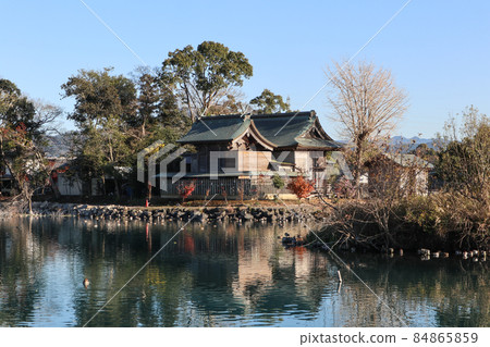 Ukishima Shrine 84865859